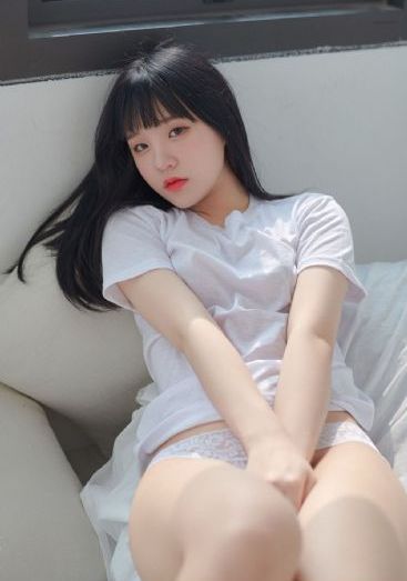 妈妈的朋友韩国伦理电影_720影视在线观看