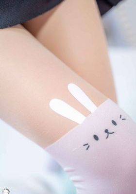 五十度黑灰飞三部曲精彩_BD英语手机在线观看